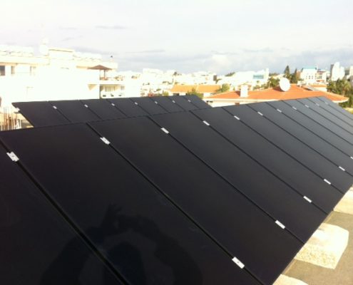 Εγκατάσταση NET-METERING σε επίπεδη οροφή στην Αραδίππου